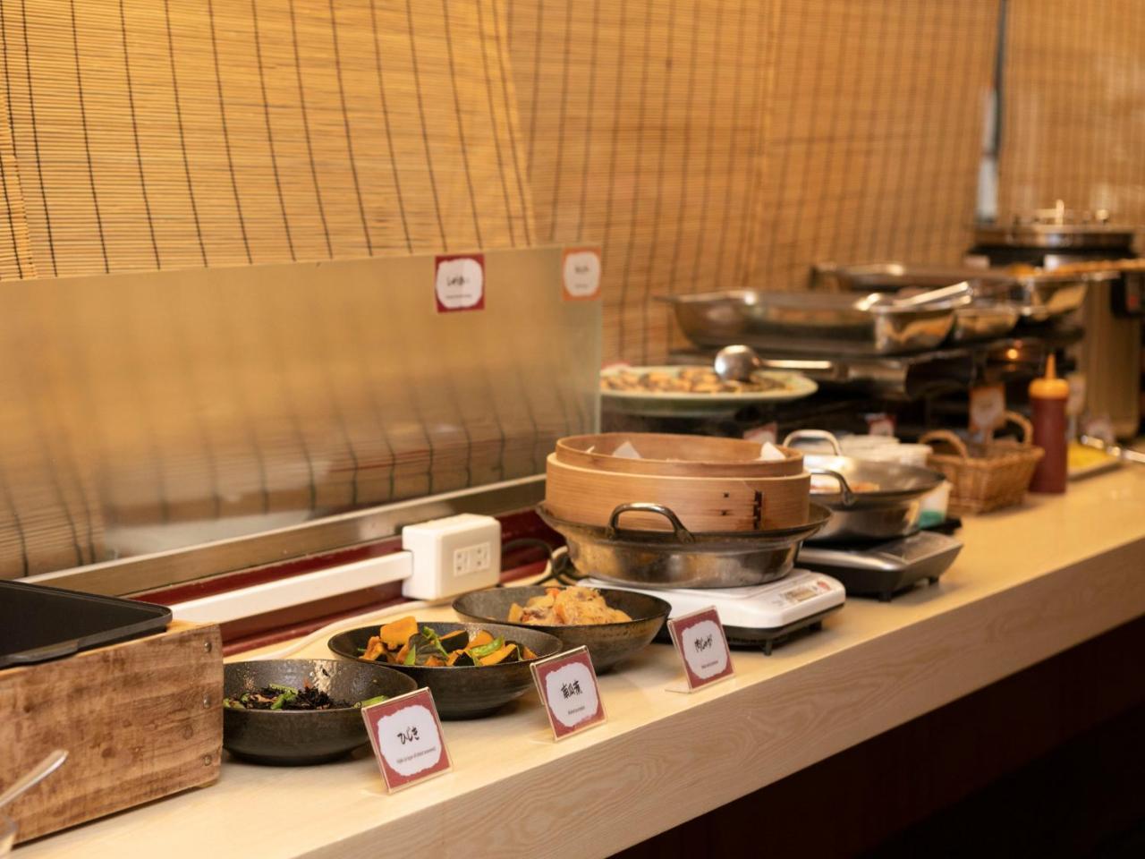 Apa Hotel Himeji Ekikita Esterno foto