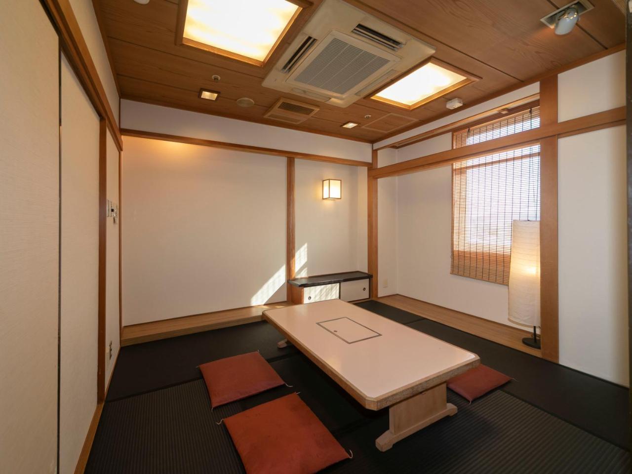 Apa Hotel Himeji Ekikita Esterno foto